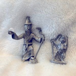 2 Pewter figures